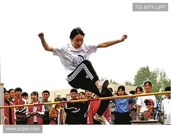 杭州滑板队的崛起与挑战极限运动世界杯的成长历程 杭州滑板队的崛起与挑战极限运动世界杯的成长历程