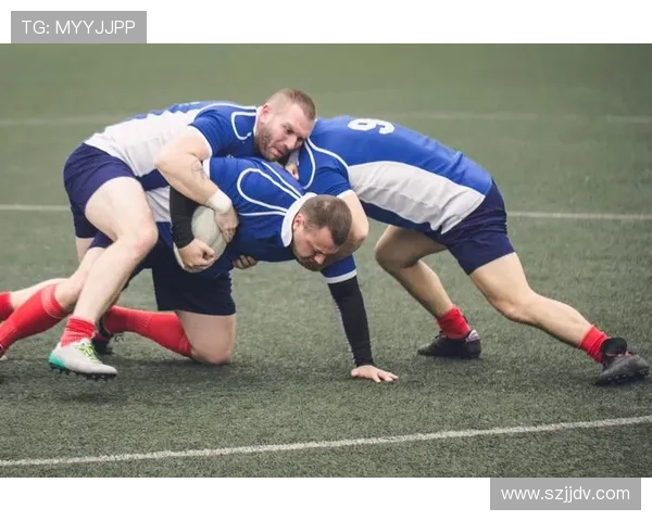 冬潭隆安与永隆的激烈对决揭示了足球战术的博弈与团队精神的较量