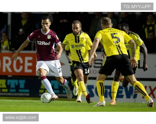 惠灵顿凤凰迎战中央海岸水队争夺澳超赛季关键三分