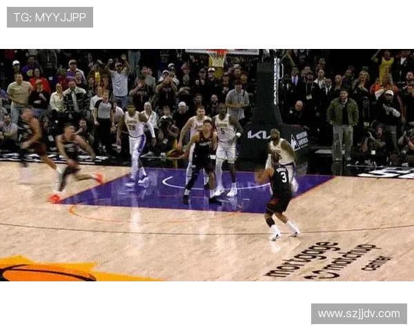 湖人队与德罗赞的对决揭示了NBA赛季新动态与球星表现的精彩瞬间 湖人队与德罗赞的对决揭示了NBA赛季新动态与球星表现的精彩瞬间