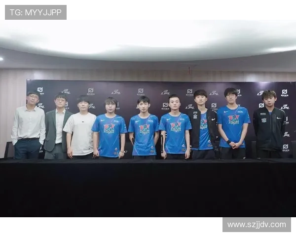 竞技俱乐与克隆竞技的精彩对决探秘与分析 竞技俱乐与克隆竞技的精彩对决探秘与分析